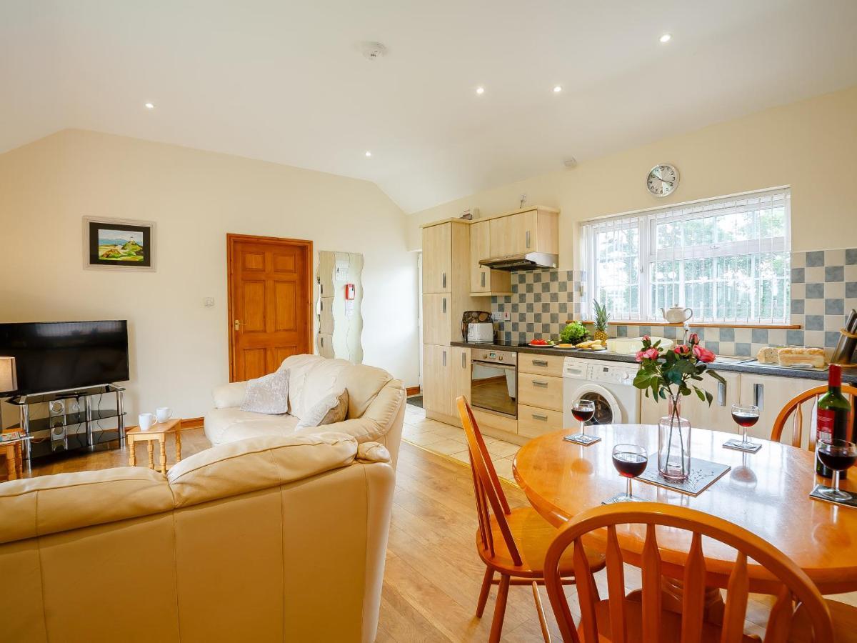2 Black Horse Cottages Pentraeth المظهر الخارجي الصورة